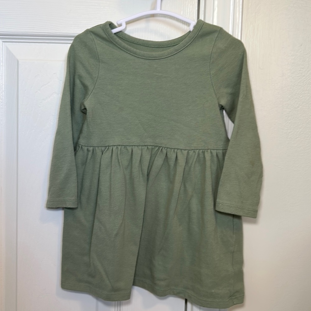 Cat and Jack 18 month tshirt style dress with matching bloomers great condition